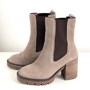 Suede Taupe Chunky Heel Chelsea Ankle  Boots Lug Sole Size 9 Tan